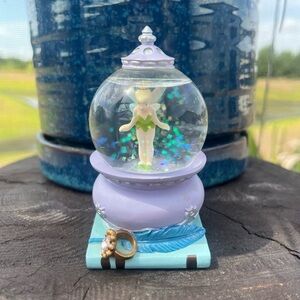 Disney Store Mini Snowglobe Tinkerbell Peter Pan Snow Globe Book Ring Feather